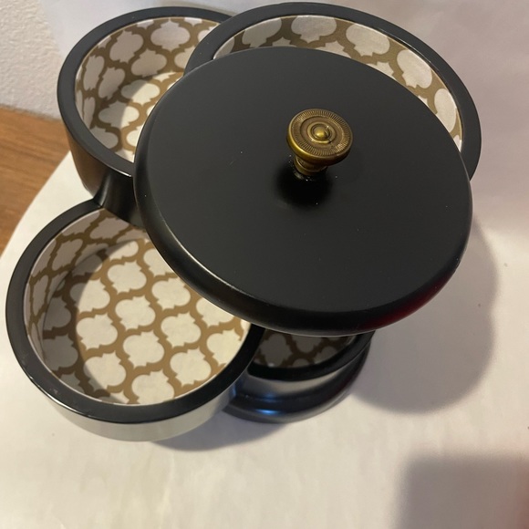 Brand New Jewelry box - Picture 3 of 8